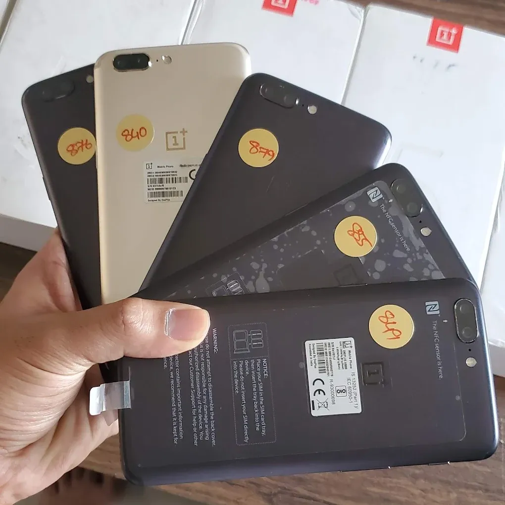 UK I World Second Hand Phone