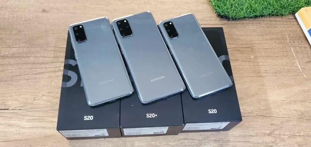 UK I World Second Hand Phone