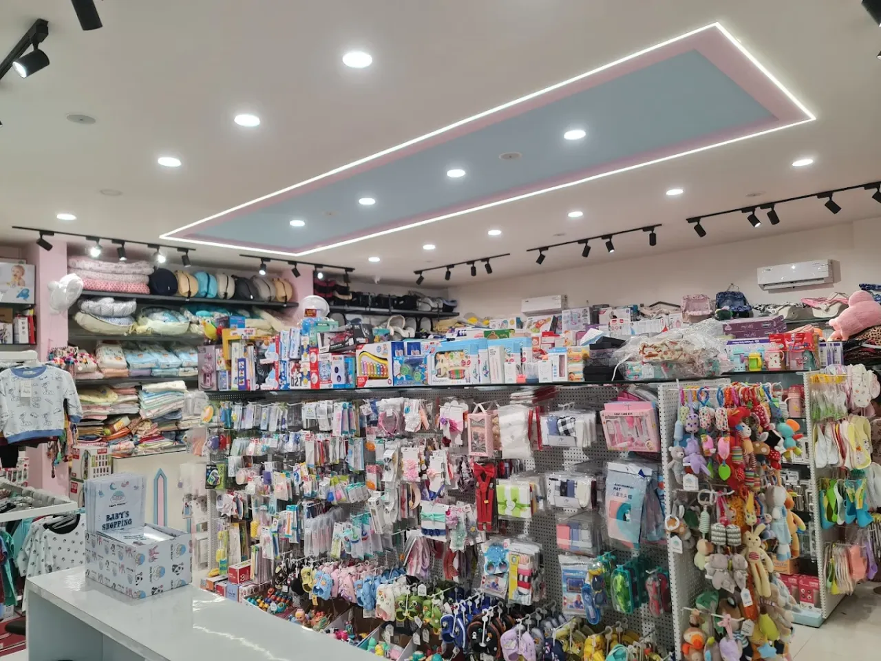Febricmaster Baby Store - Best Baby Products Shop in Rajkot | Clothing, Toys & Accessories