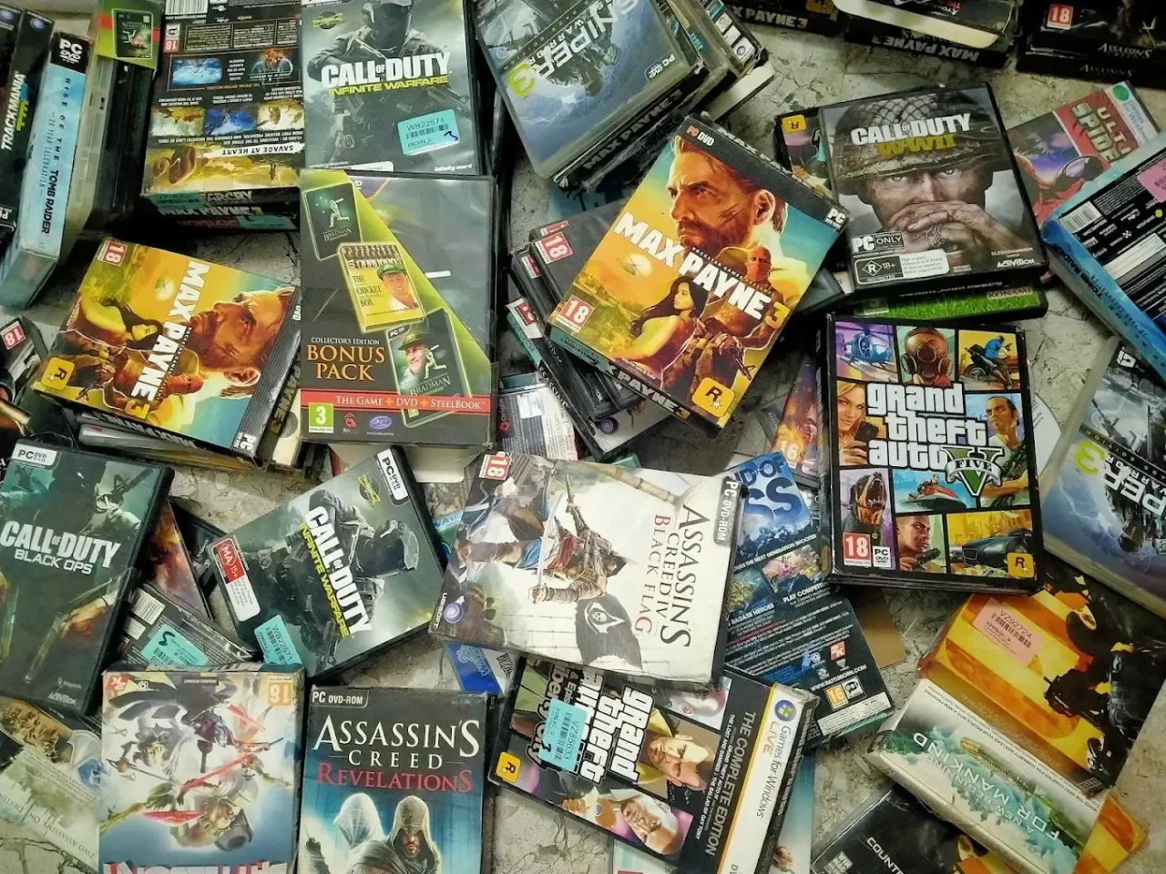 Om Game World - Best Gaming Store for Consoles, Games & Accessories in Surat
