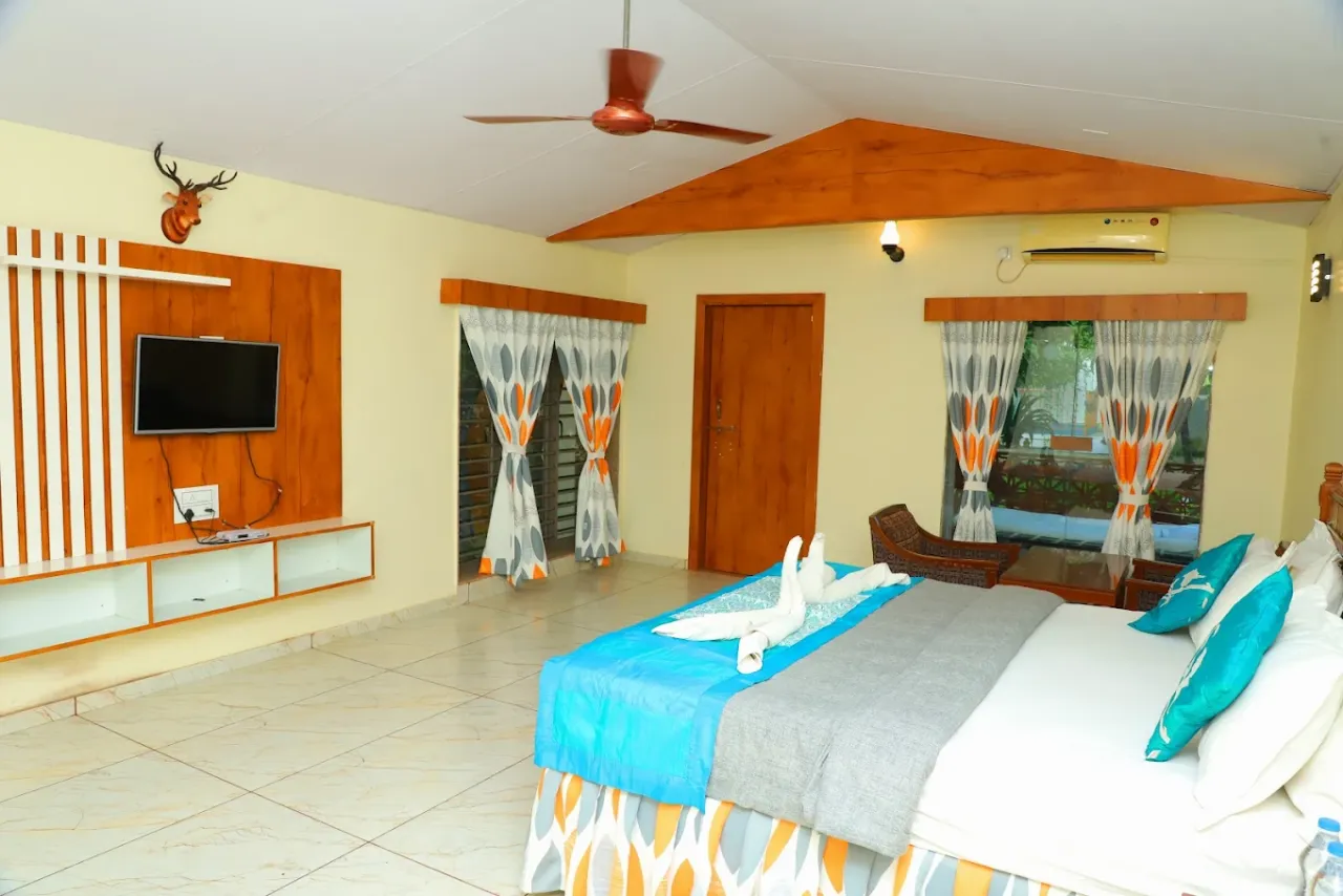Glorious Gir Resort - Nature Stay Near Gir Forest & Wildlife Safari Experience