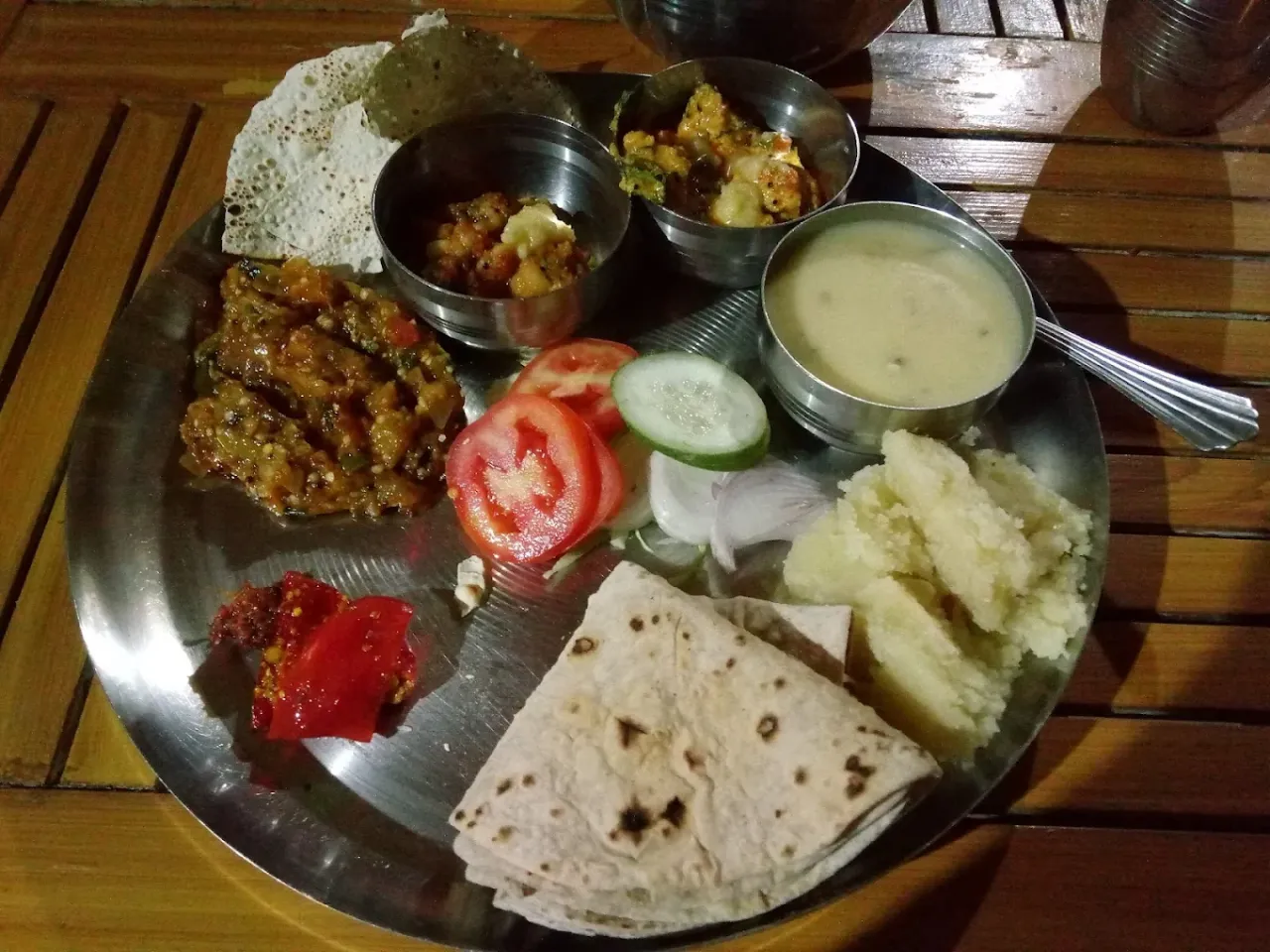 Glorious Gir Resort - Nature Stay Near Gir Forest & Wildlife Safari Experience