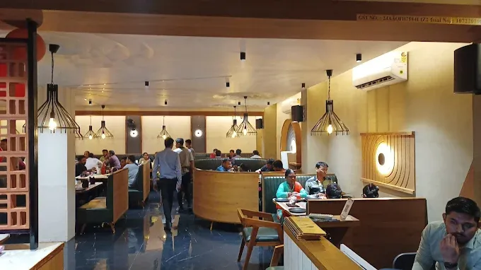 Heartly Heaven Restaurant Gondal | Best Multicuisine Restaurant & Celebration Place