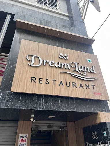 DreamLand Restaurant Gondal | Best Family Restaurant & Dining Experience
