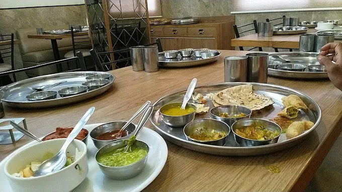 DreamLand Restaurant Gondal | Best Family Restaurant & Dining Experience