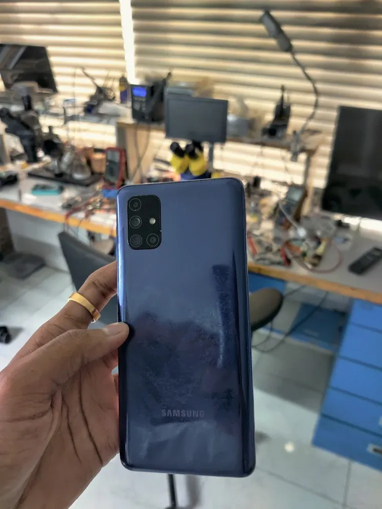 Akshar Mobile – Best Mobile Repair Shop in Junagadh for Fast & Affordable Service