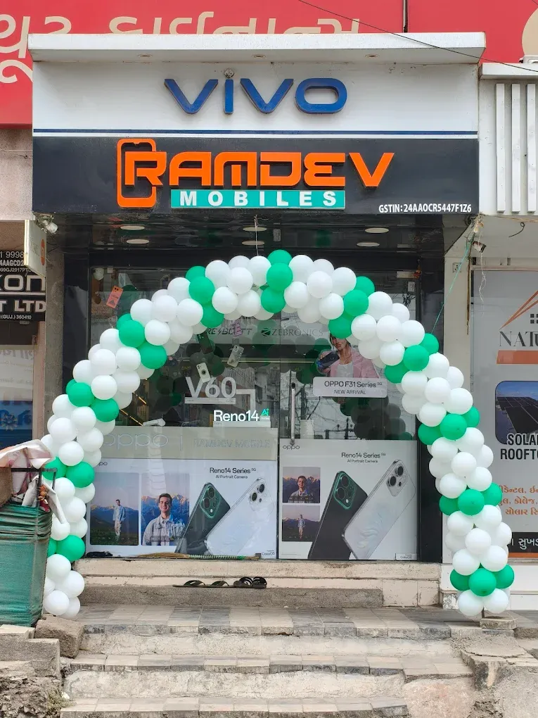 Ramdev Mobiles Dhoraji – Best Mobile Repair & Accessories Shop Near You