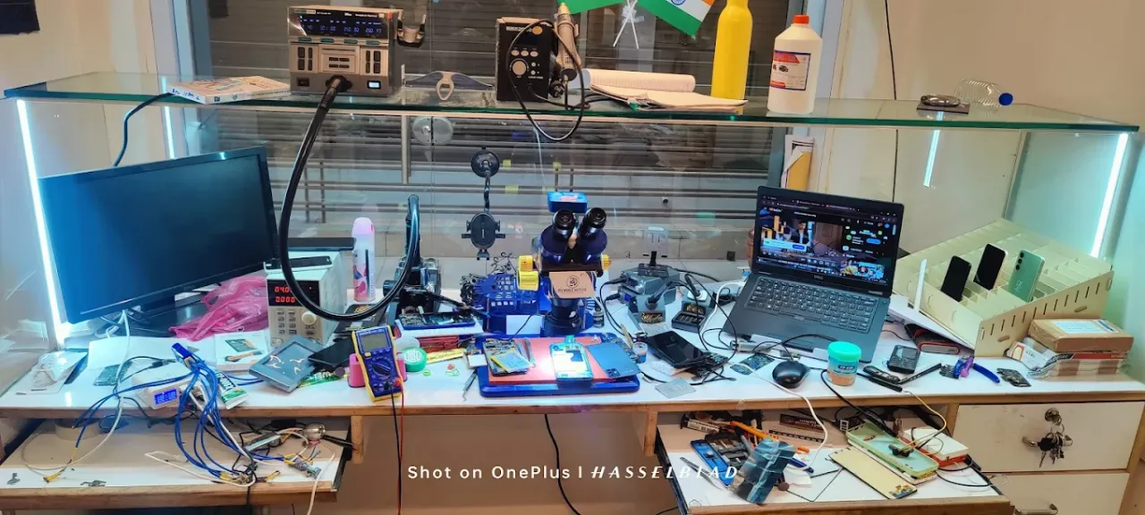 Dev Mobile Repairing Classes – Top Mobile Repair & Training Center in Morbi