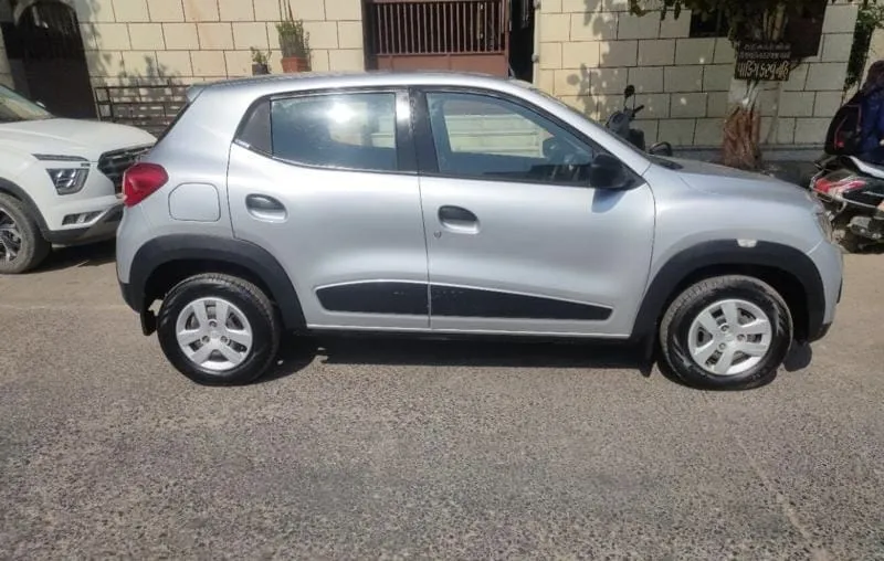 Renault kwid rxt