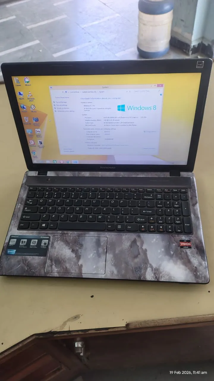 Leptop lenovo Amd Radion graphic card, 4 gb rem, 500 gb hdd, with original charger, wife, web cam, window 8, good working with new type condition, no any problem