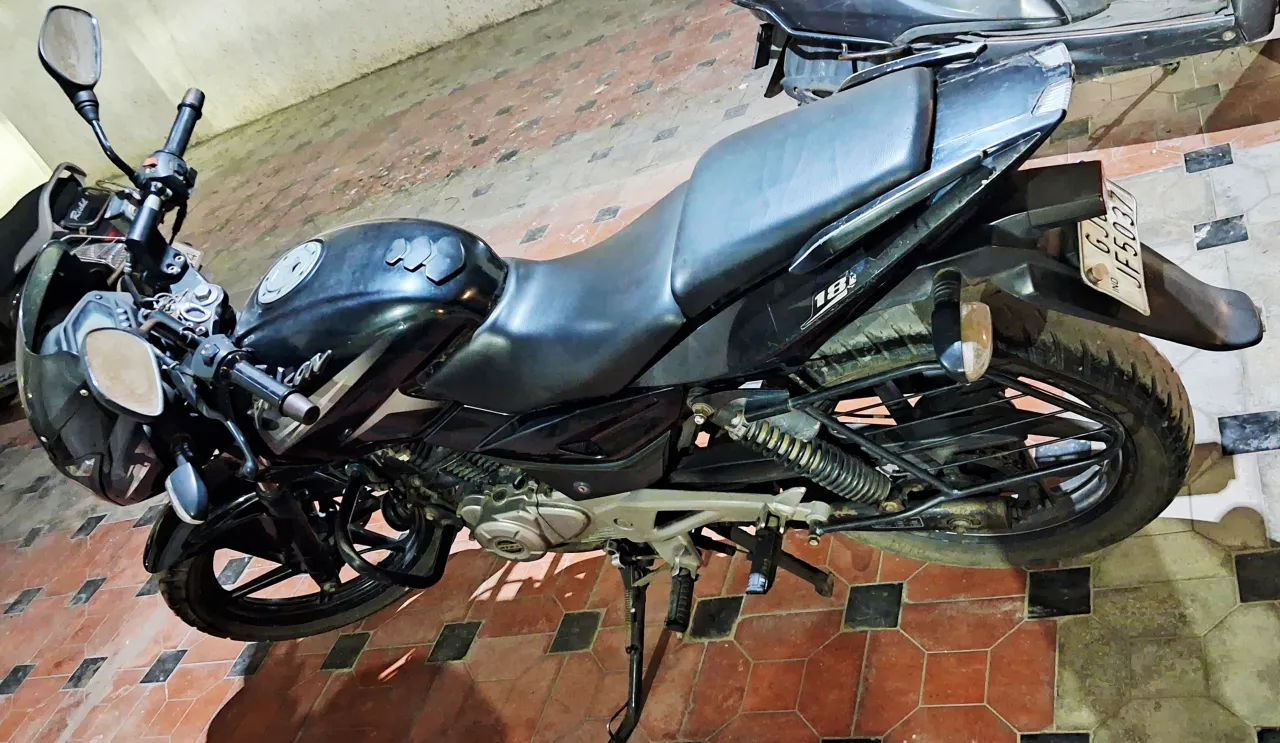 Pulsar dtsi 180cc,good condition