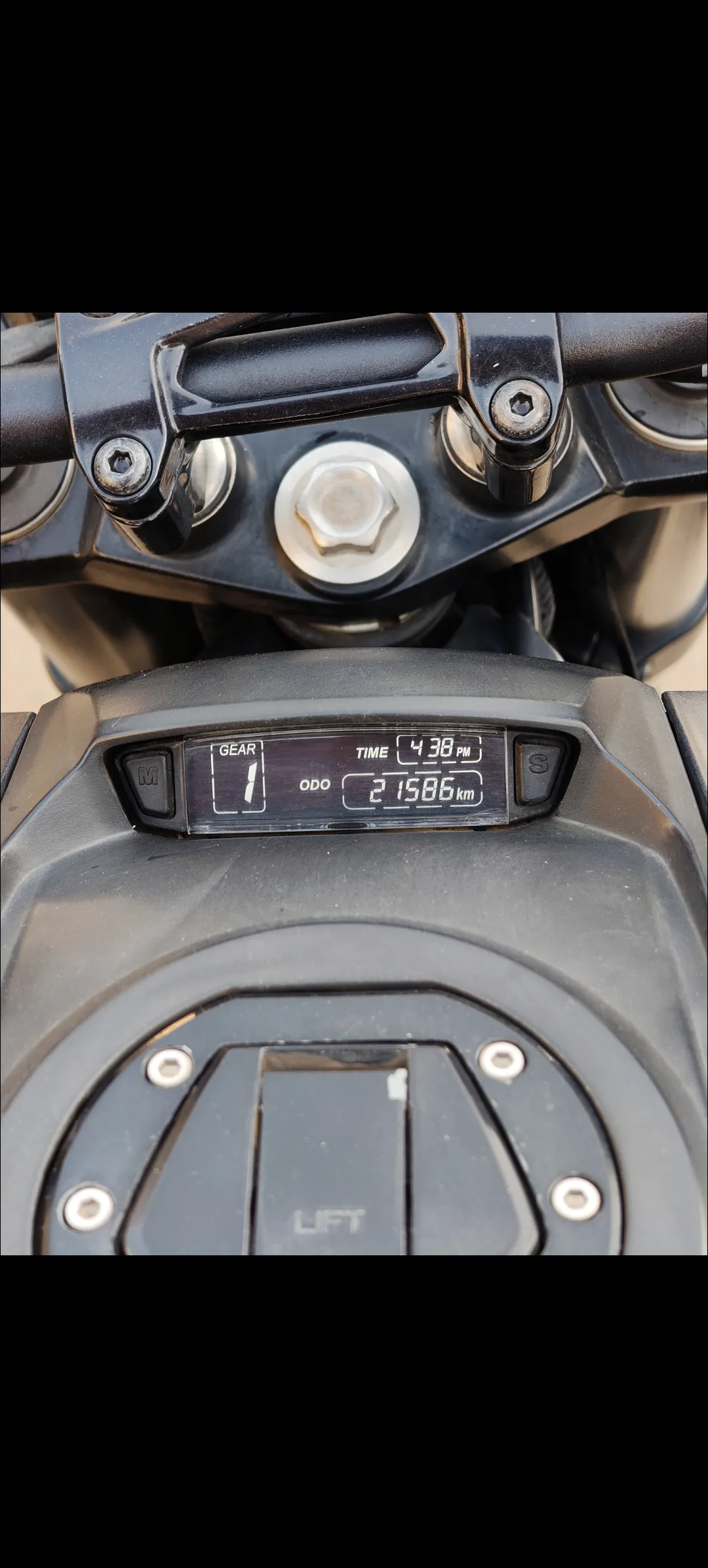 Bajaj Dominar 400