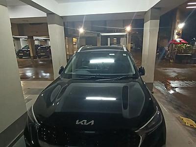 Kia sonet 2023 model (HTX plus) Diesel Travelled only 18,500 KM