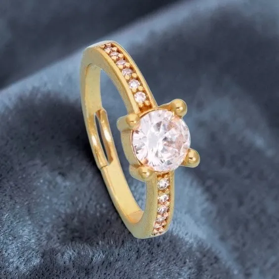 adjeble daimond  ring