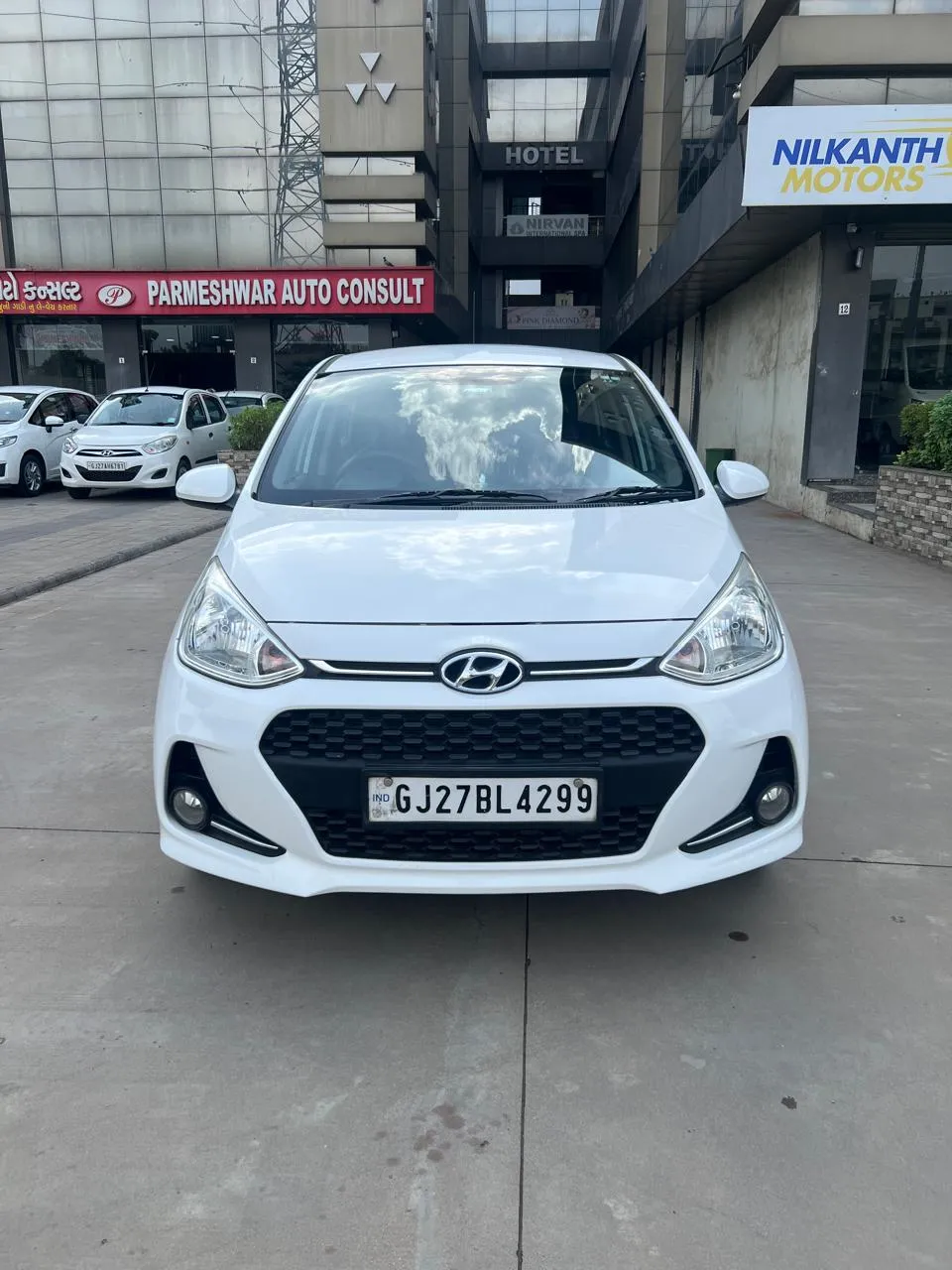 GRAND.I10  PARMESHWAR AUTO CONSULT RAJKOT