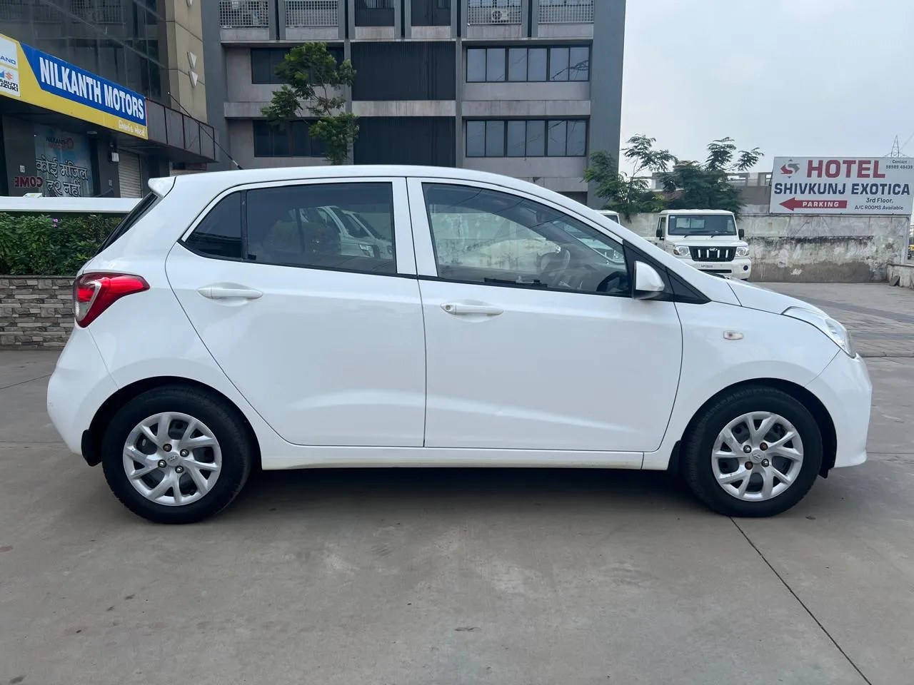 GRAND.I10  PARMESHWAR AUTO CONSULT RAJKOT