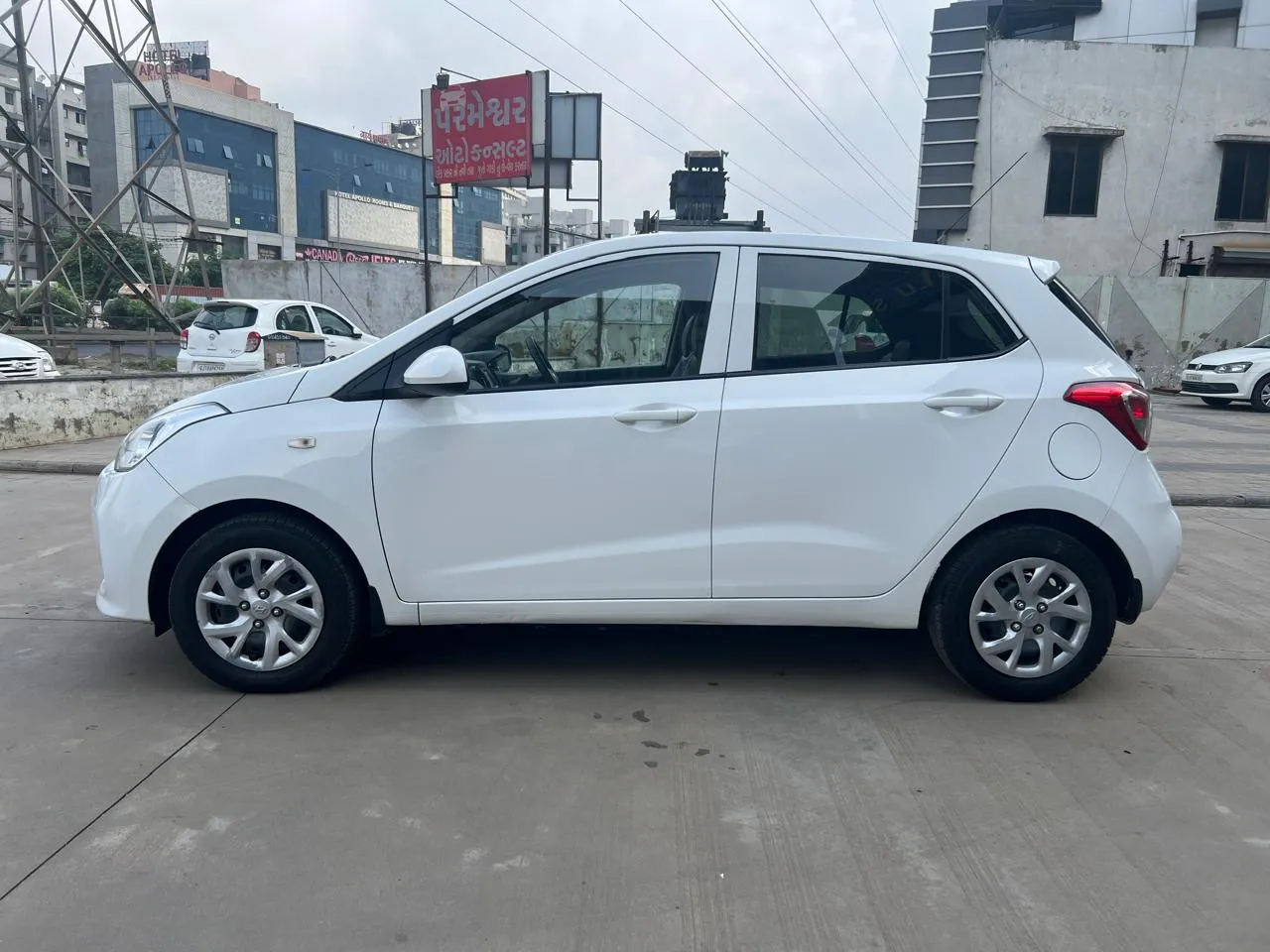 GRAND.I10  PARMESHWAR AUTO CONSULT RAJKOT