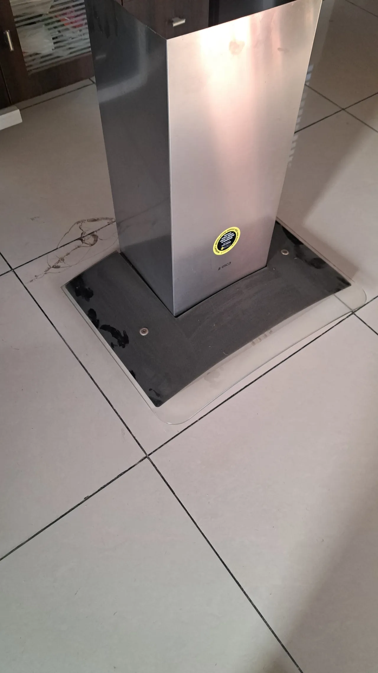 Elica kitchen chimney