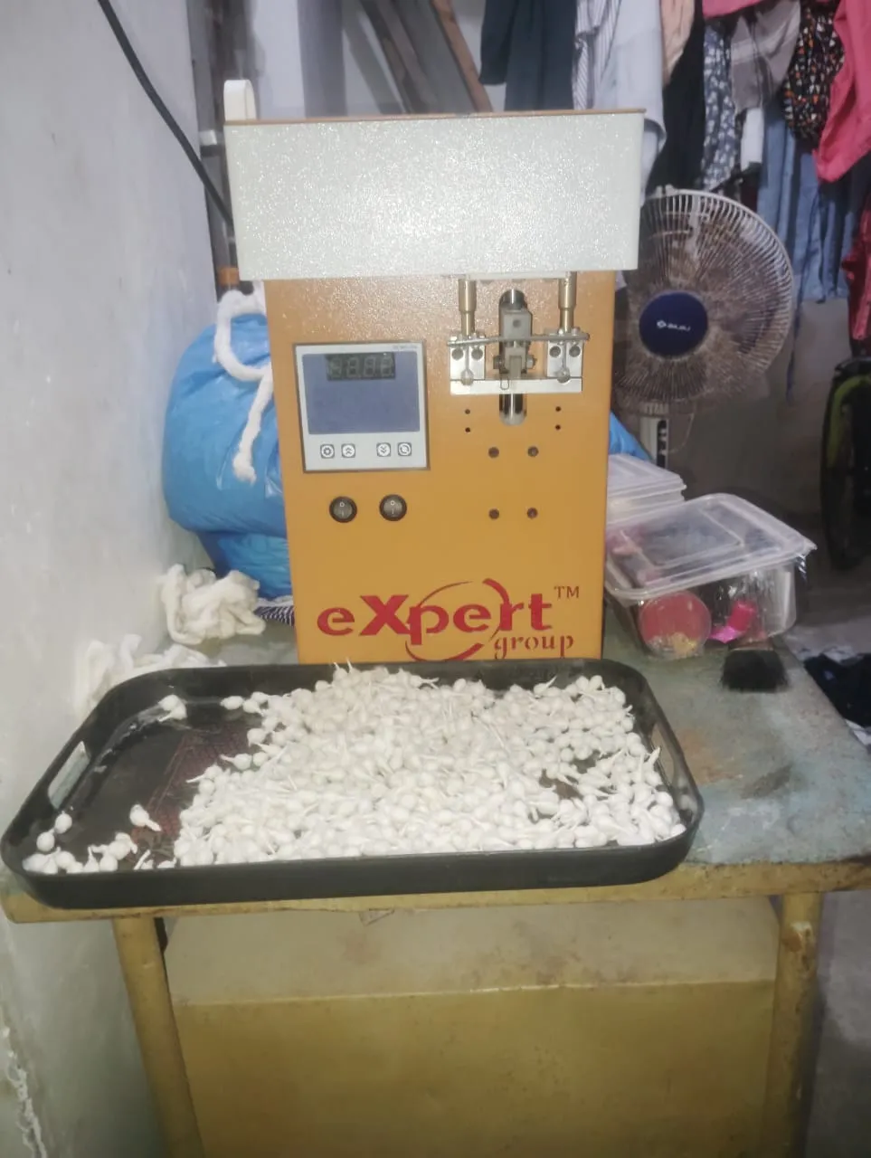Cotton wick machine