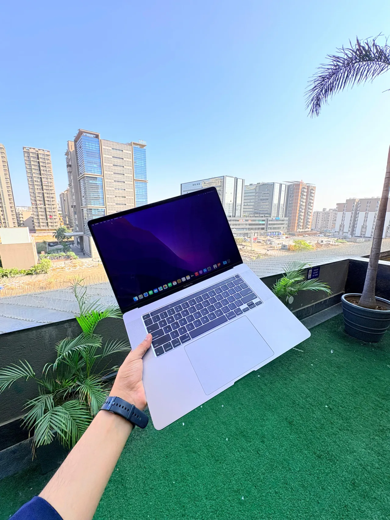 Apple MacBook ProA2141, 16-inch (2019) – Intel i7 | 16GB | 512GB NVMe