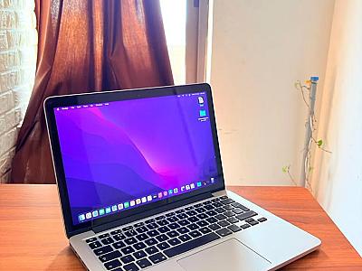 Apple Macbook Pro 2014-15, i5 Pro | 8 GB RAM | 256 NVMe | 1.5 Graphic Card