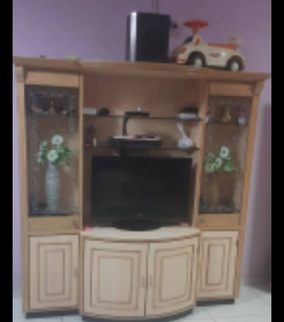 T.V.Unit showcase with drawers