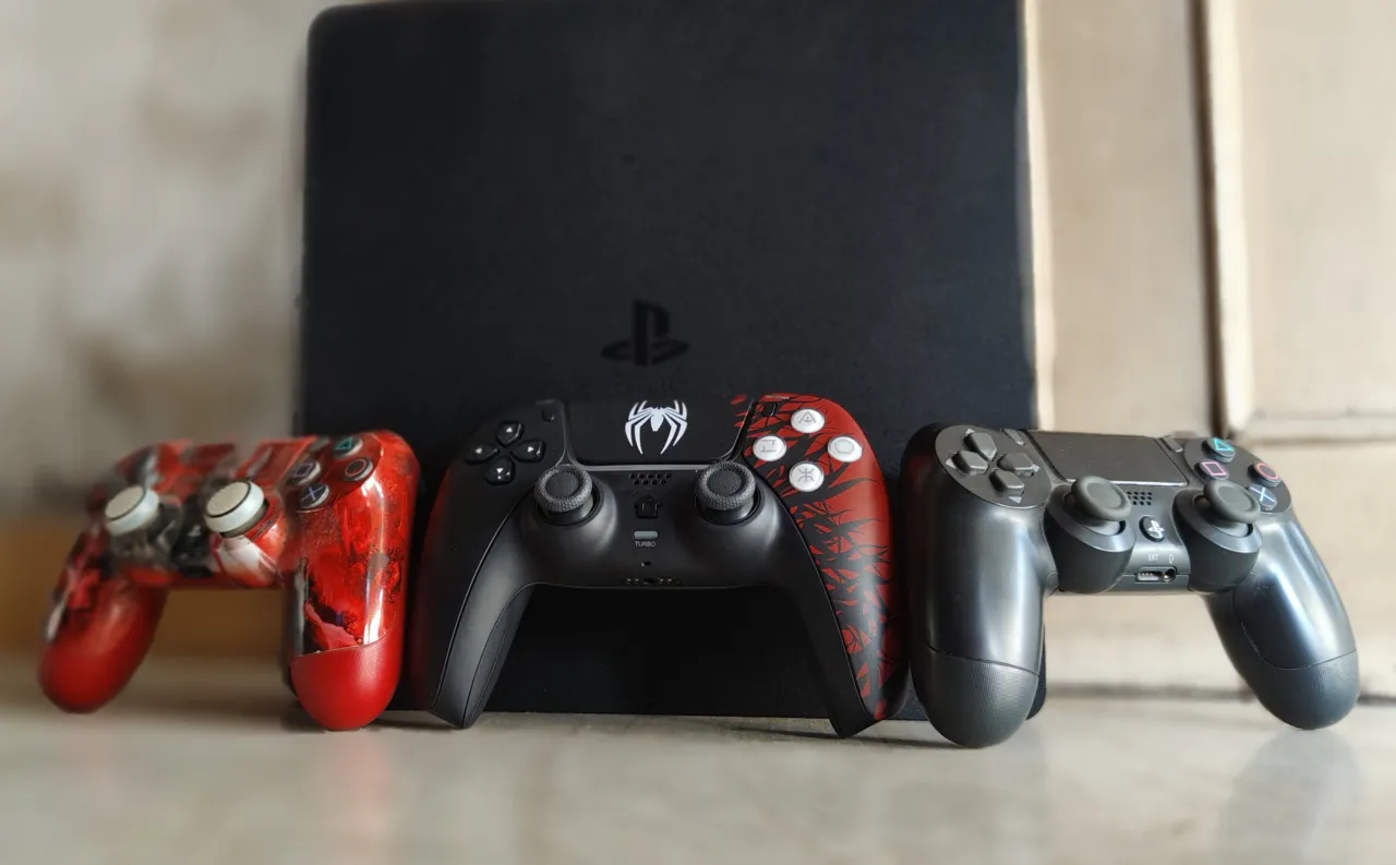 PlayStation 4 slim