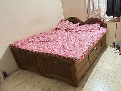Old Used Furniture