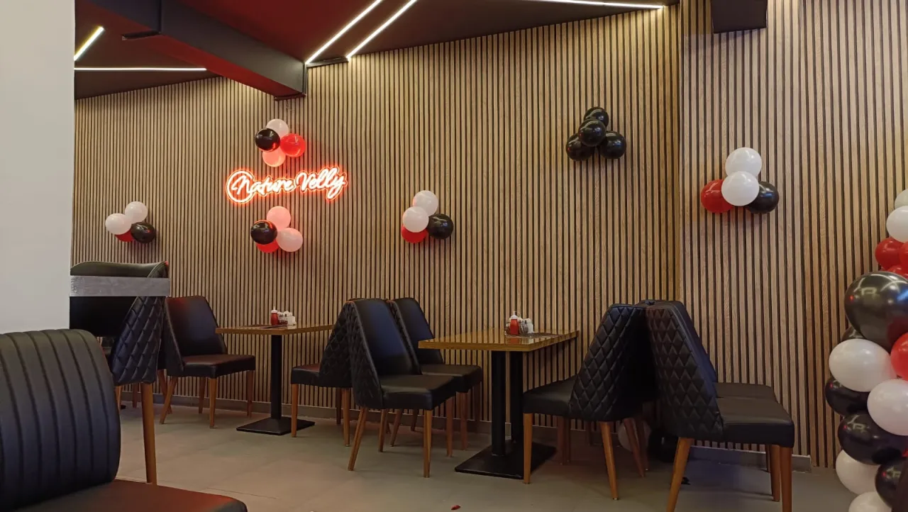 Solid Wood Fine Table.