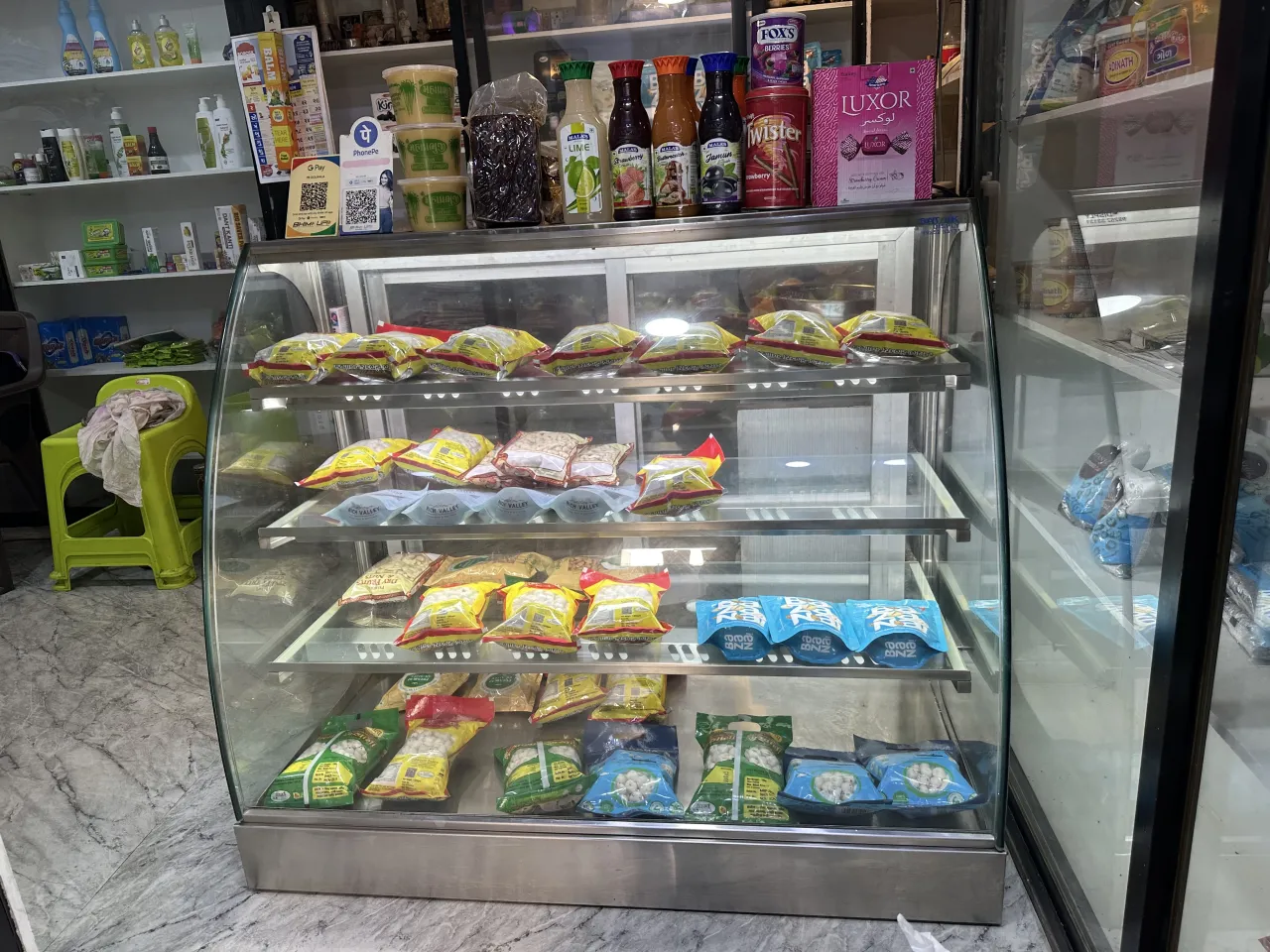 Glass display table without fridge