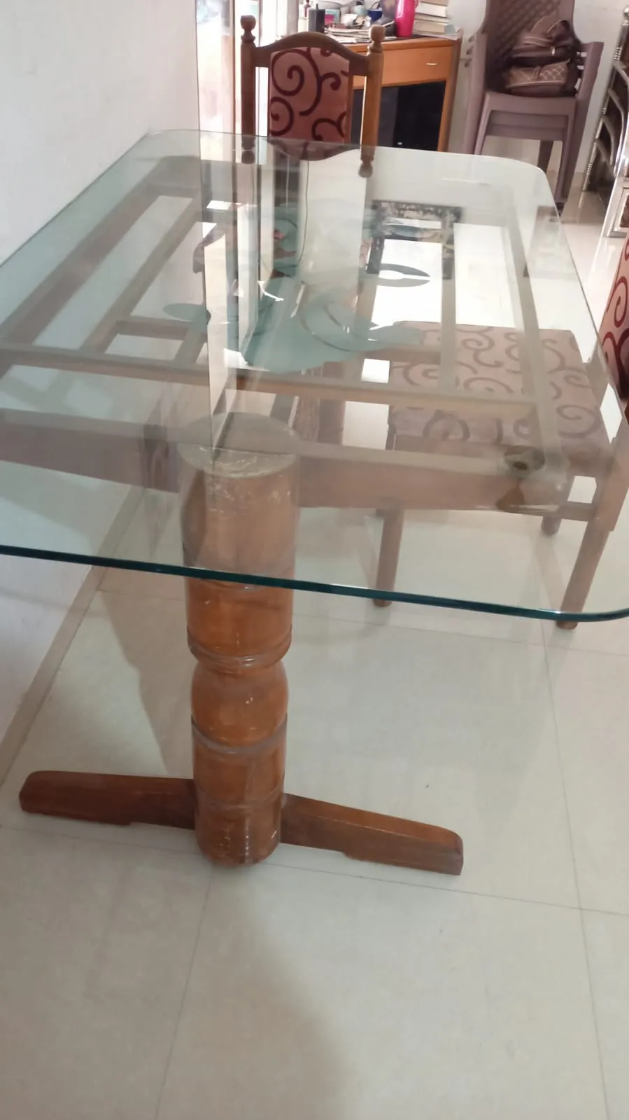 Dinning Table with 6 Chair