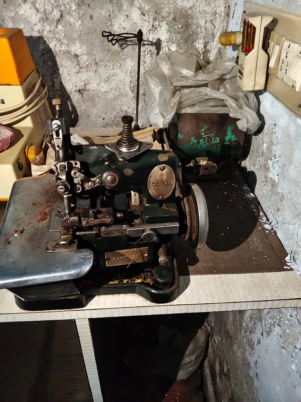 Poonam Interlock Machine with Motor