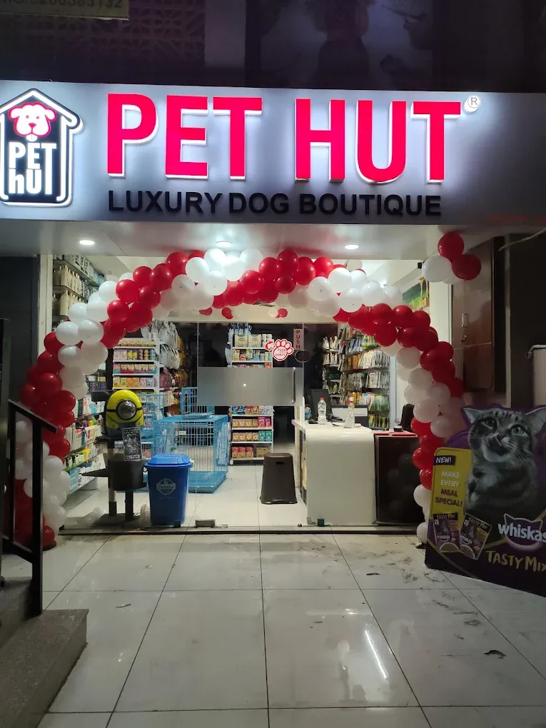Pet Hut Luxury Dog Boutique & Spa | Dog Grooming | Pet Store | Dog Food