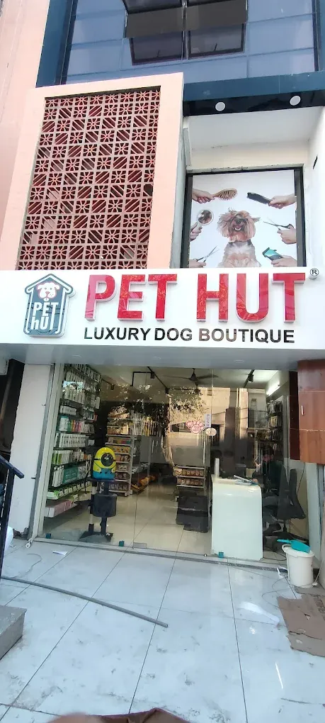 Pet Hut Luxury Dog Boutique & Spa | Dog Grooming | Pet Store | Dog Food