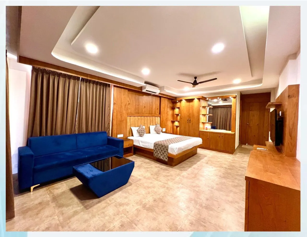 Casa La Vida | Ultra-Luxury 3BHK Penthouse with Private Jacuzzi