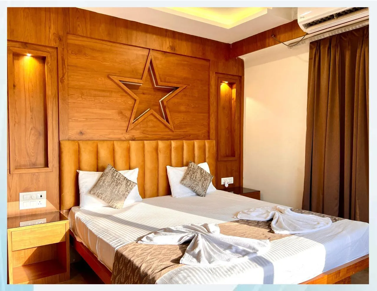 Casa La Vida | Ultra-Luxury 3BHK Penthouse with Private Jacuzzi