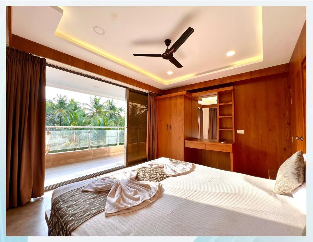 Casa La Vida | Ultra-Luxury 3BHK Penthouse with Private Jacuzzi