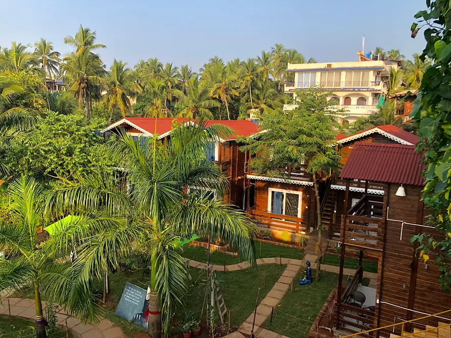 LOTUS SUTRA Beachfront Resort Arambol
