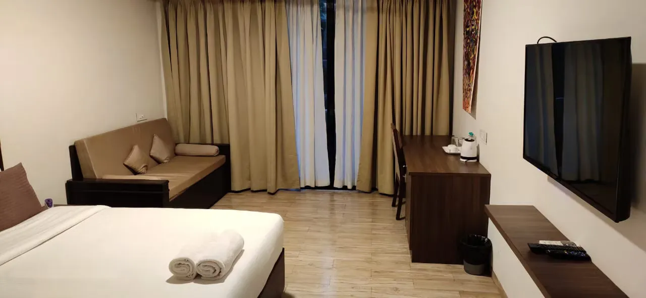LOTUS SUTRA Beachfront Resort Arambol