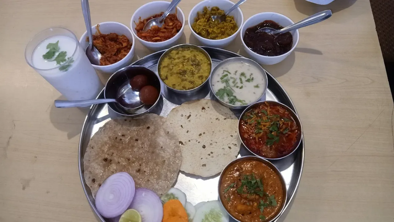 Rajwadi Kathiyawadi Restaurant