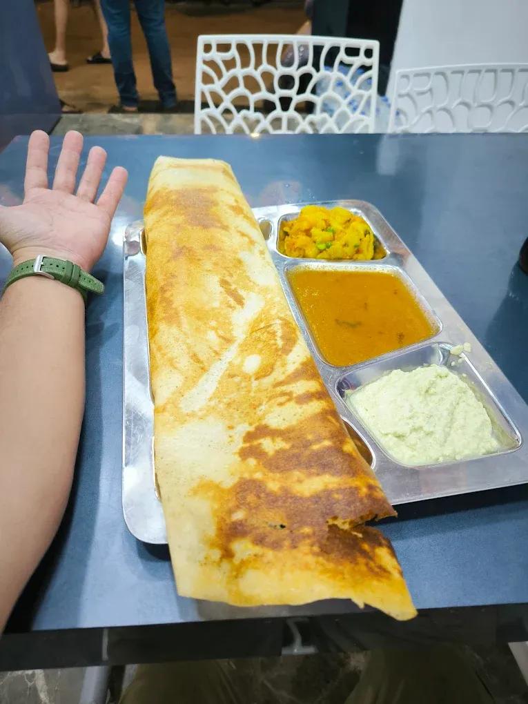Kanha Pure Veg Restaurant Arambol | Best Breakfast, Lunch & Dinner